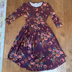 Flower patterned midi dress